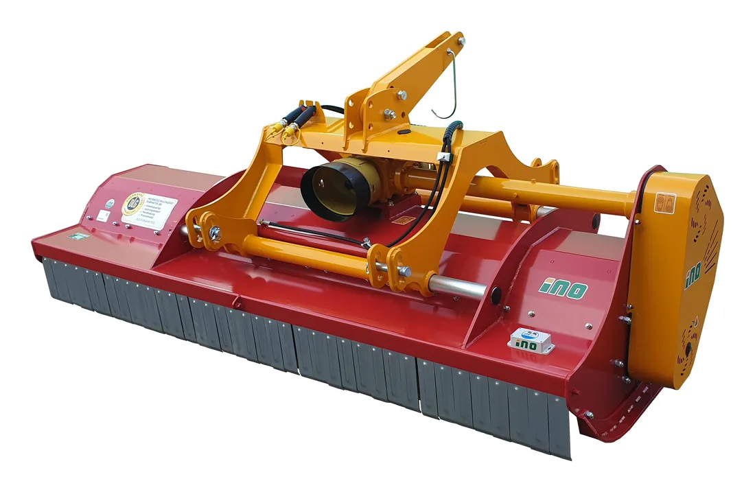 Mulčer DOMINATOR